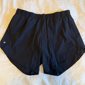 Oiselle long flyout shorts